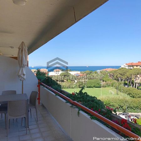 Suites Marilia Apartments Pool Side - Suite Livorno Holiday Home Group エクステリア 写真