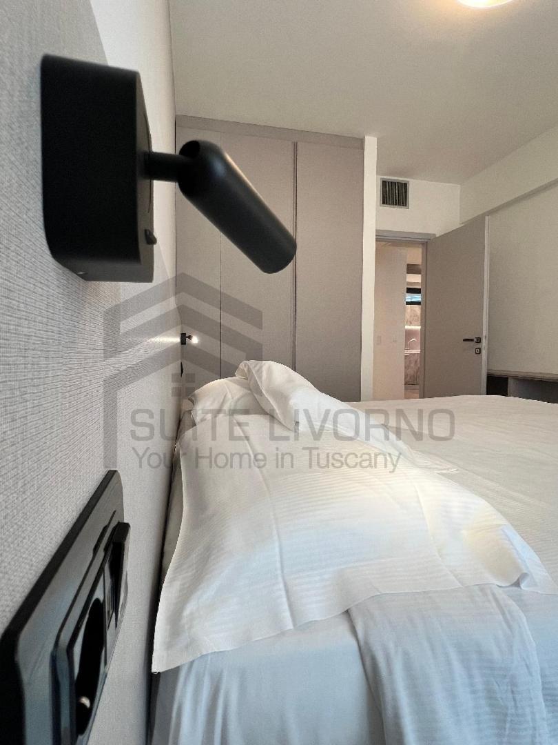 Suites Marilia Apartments Pool Side - Suite Livorno Holiday Home Group エクステリア 写真